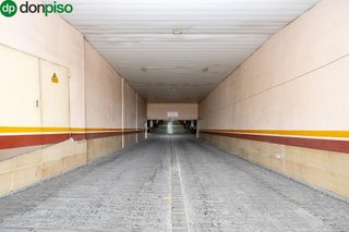 Garaje en venta en Camino de Ronda - Rosaleda en Granada