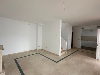 Casa adosada en venta en Doña Julia Golf en Casares