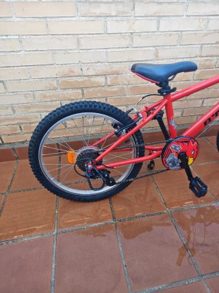 Bicicleta infantil 20'' 5 velocidades