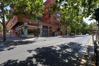 Local comercial en venta en Pajaritos - Plaza de Toros en Granada