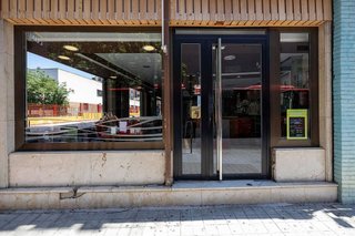 Local comercial en venta en Pajaritos - Plaza de Toros en Granada