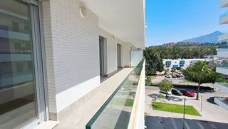 Piso en alquiler en Nueva Andalucía centro en Marbella