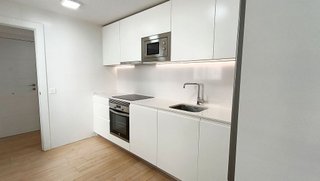 Piso en alquiler en Nueva Andalucía centro en Marbella