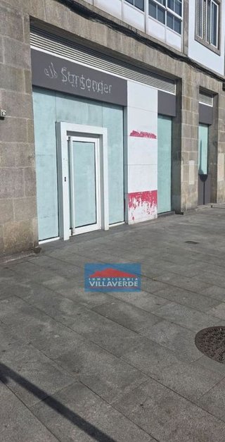 Local comercial en alquiler en Cangas en Cangas