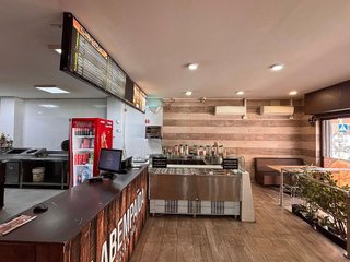 Local comercial en venta en Gavarra en Cornellà de Llobregat