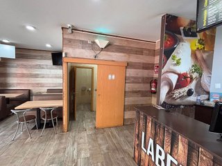 Local comercial en venta en Gavarra en Cornellà de Llobregat