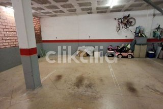 Garaje en venta en Vallirana