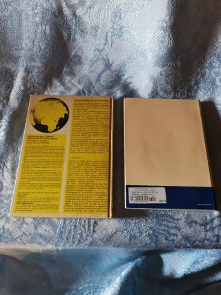 Lote 2 libros arquitectura e historia medieval
