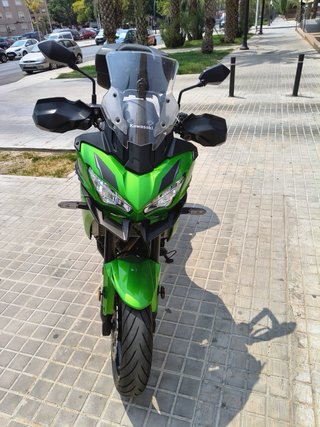 Kawasaki Versys 650 Negra/Verde 2022