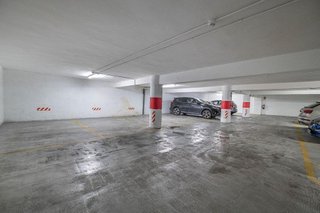 Garaje en venta en Camino de Ronda - Rosaleda en Granada