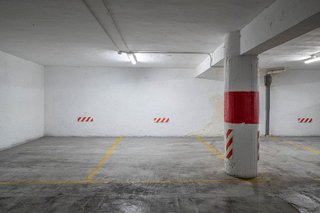 Garaje en venta en Camino de Ronda - Rosaleda en Granada