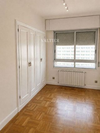 Piso en alquiler en Cuatro Caminos en Madrid