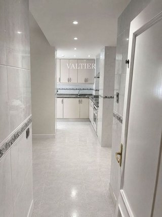Piso en alquiler en Cuatro Caminos en Madrid