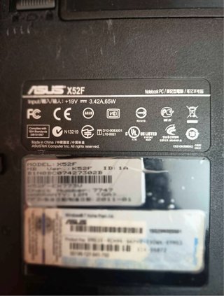ASUS X52F + HP Laptop Neri