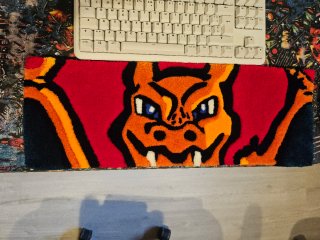 Alfombra Charizard Pokémon hecha a mano | Keyboard