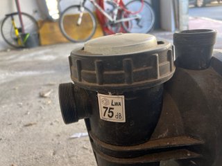Bomba de agua para piscina con motor