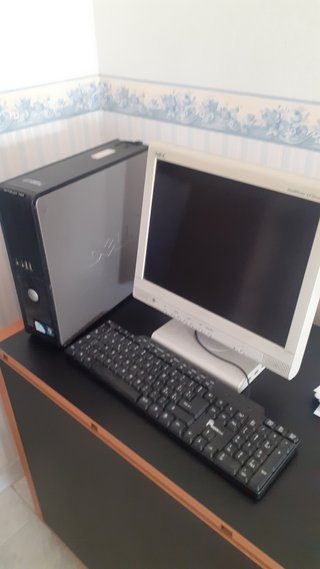 Computer e Monitor NEC Anni 2000