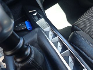 DS DS 3 Crossback BlueHDi 81 kW Manual SO CHIC