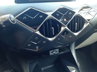 DS DS 3 Crossback BlueHDi 81 kW Manual SO CHIC