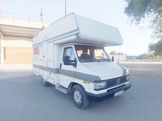 Autocaravana 5 plazas 2.5 TURBO