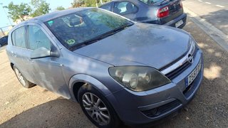 Despise Opel Astra 1.8 Gasolina 2005