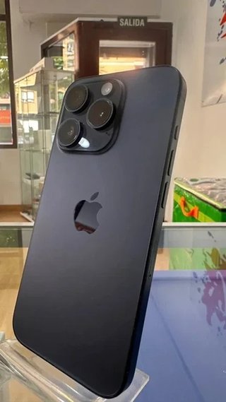 iPhone 15 Pro 128GB Azul Batería 82%