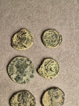 Lote de monedas romanas para limpiar e identificar