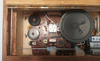 Radio de madera
