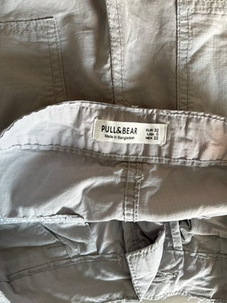 Pantalón cargo desmontable