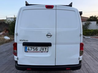 Nissan NV200 2017
