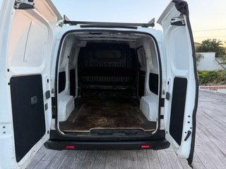Nissan NV200 2017