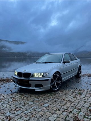 BMW Serie 3 E46 330d 204cv año2005.Etiqueta B