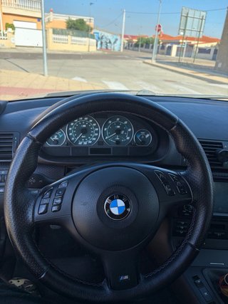 BMW Serie 3 E46 330d 204cv año2005.Etiqueta B