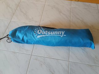 Tienda de playa Outsunny azul y negra