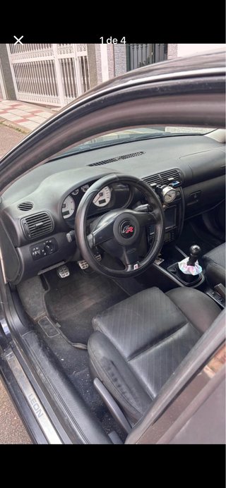 SEAT Leon 2004
