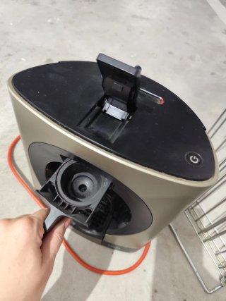 Cafetera Krups Dolce Gusto Dorada