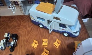 Lote Playmobil: Vehículos y Figuras