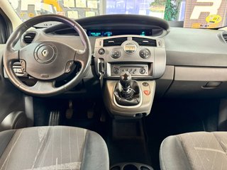 RENAULT Scenic Confort Dynamique 1.5dCi105 EU4