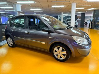 RENAULT Scenic Confort Dynamique 1.5dCi105 EU4