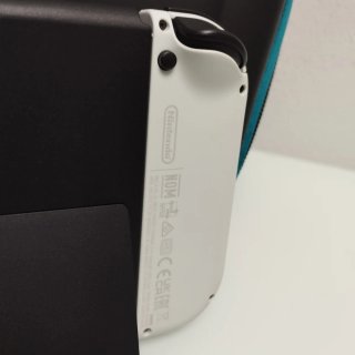 Nintendo Switch Roja y Blanca