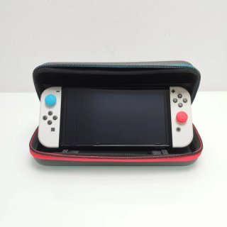 Nintendo Switch Roja y Blanca