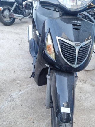 DESPIECE Honda SH 125cc 2005 Negra