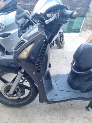 DESPIECE Honda SH 125cc 2005 Negra