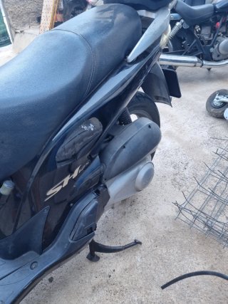 DESPIECE Honda SH 125cc 2005 Negra