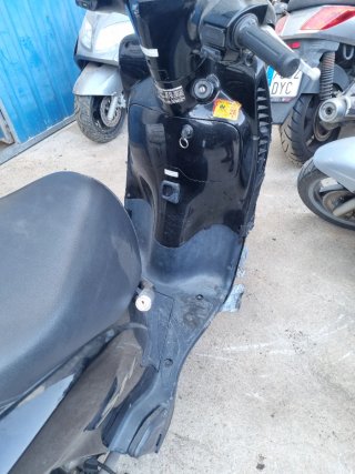 DESPIECE Honda SH 125cc 2005 Negra