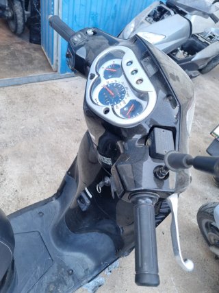 DESPIECE Honda SH 125cc 2005 Negra