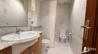 Piso en venta en El Camp de l'Arpa del Clot en Barcelona