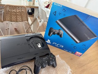 Consola PS3 500GB + Mando+Juegos