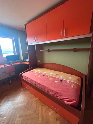Dormitorio completo: Cama nido y escritorio
