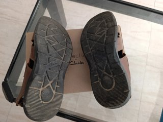 Sandalias Clarks Marrones